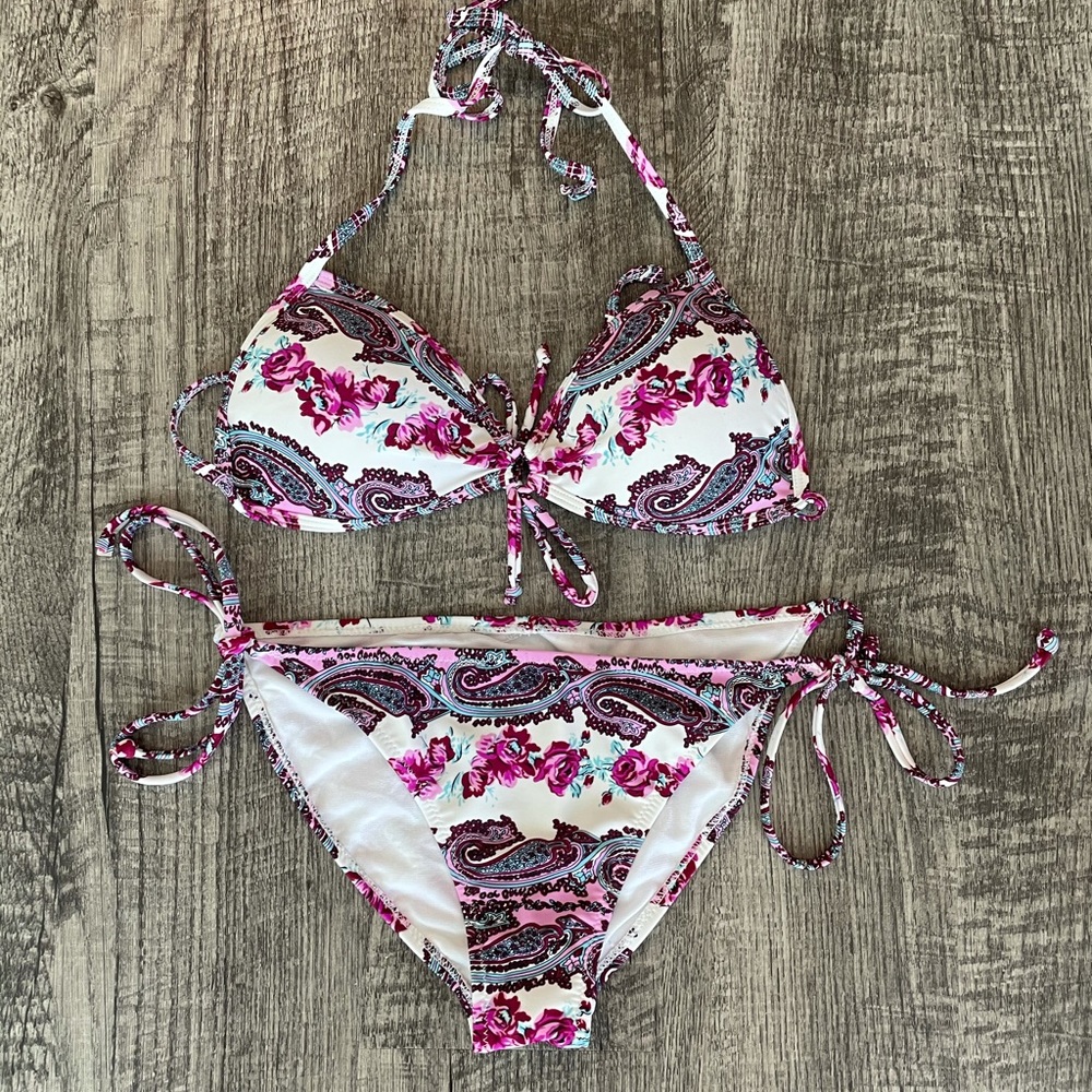 Bingo Surf Floral and Paisley Print Bikini Set